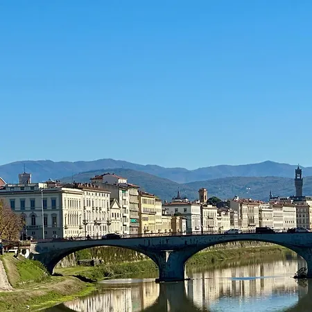 Live As Florentine Floransa