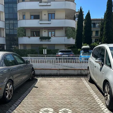 Live As Florentine Apartamento *